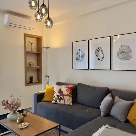 Apartment Mango & By Halu! *